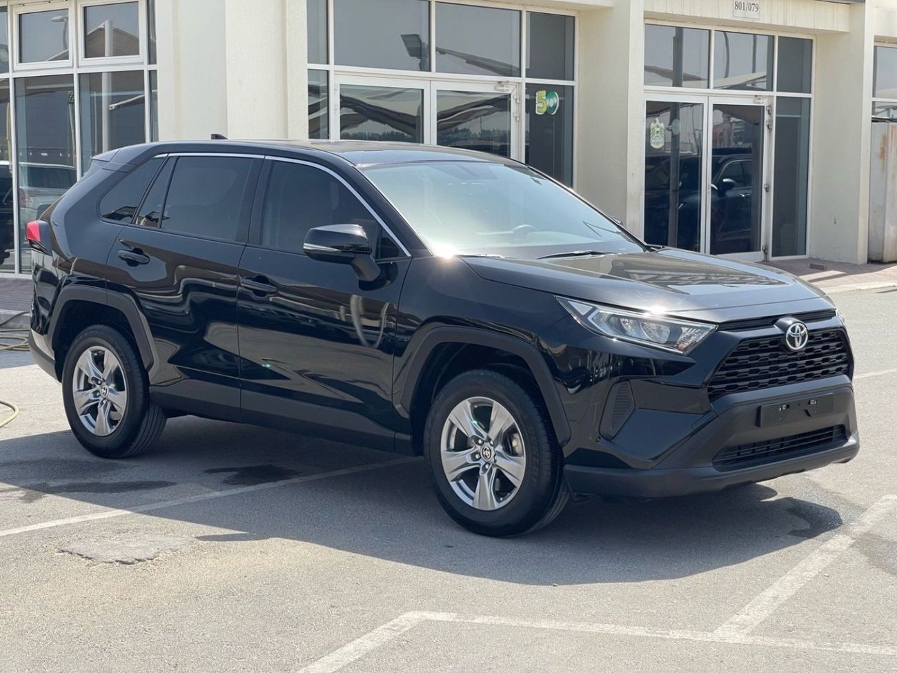 Toyota RAV4 2.5L (2WD) EX