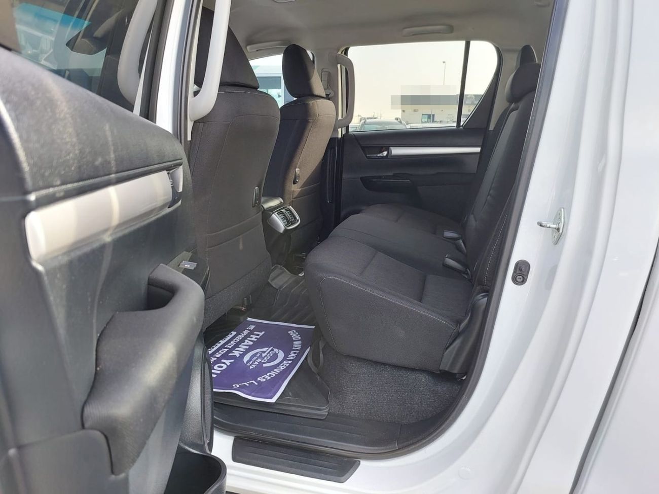 Toyota Hilux (RAMADAN OFFER) TOYOTA HILUX PICKUP RHD 2023 MODEL 2.8 L DIESEL AUTOMATIC(PM81485)