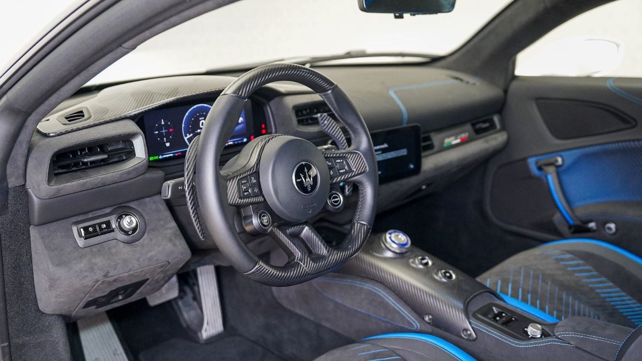 مازيراتي MC20 Coupe | AED 5,323 PM | Up to 3 Years Warranty Unlimited |