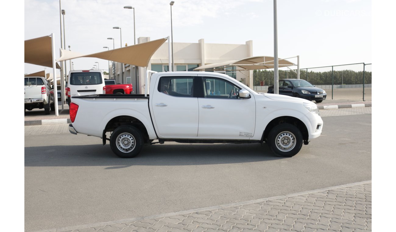 نيسان نافارا NISSAN NAVARA SE 4X4 DUAL CANIN PICKUO