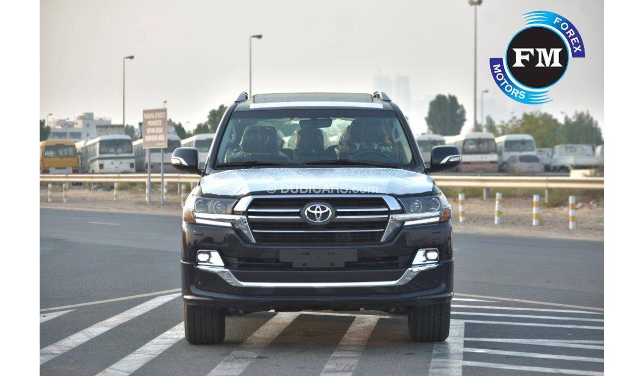 Toyota Land Cruiser 200  GXR 4.6L V8 Automatic Transmission Grand Touring Full Option
