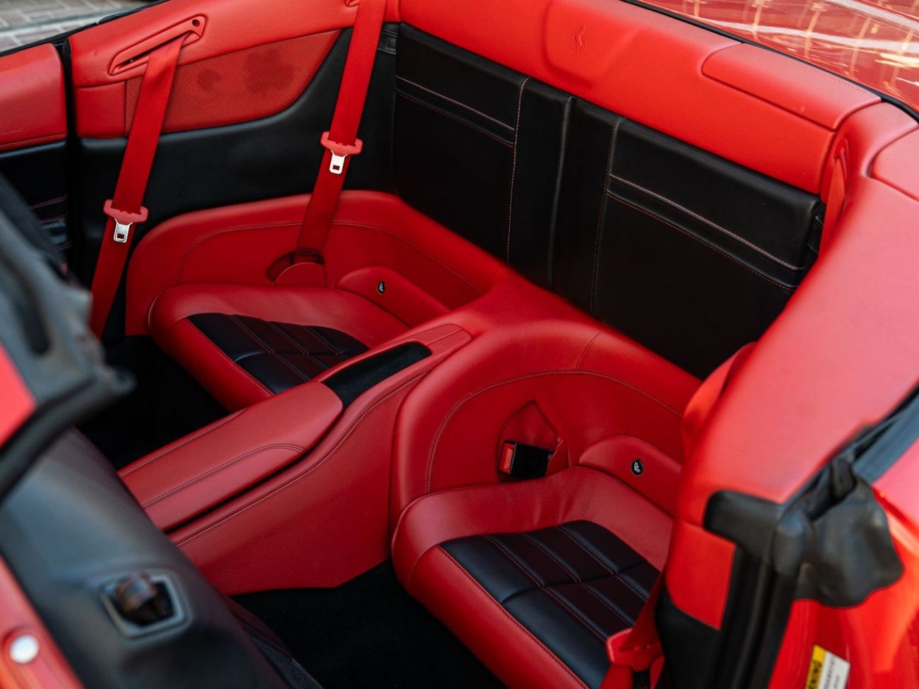 Ferrari California T FERRARI CALIFORNIA T • ONLY 54K KM • 3.9L TURBOCHARGED • OFFICIAL AL TAYER WARRANTY