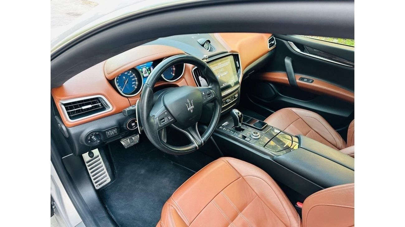 Maserati Ghibli S Q4 AED 1,16 PM | MASERATI GHIBLI 3.0L V6 | GCC SPECS | ORIGINAL PAINT | MINT CONDITION