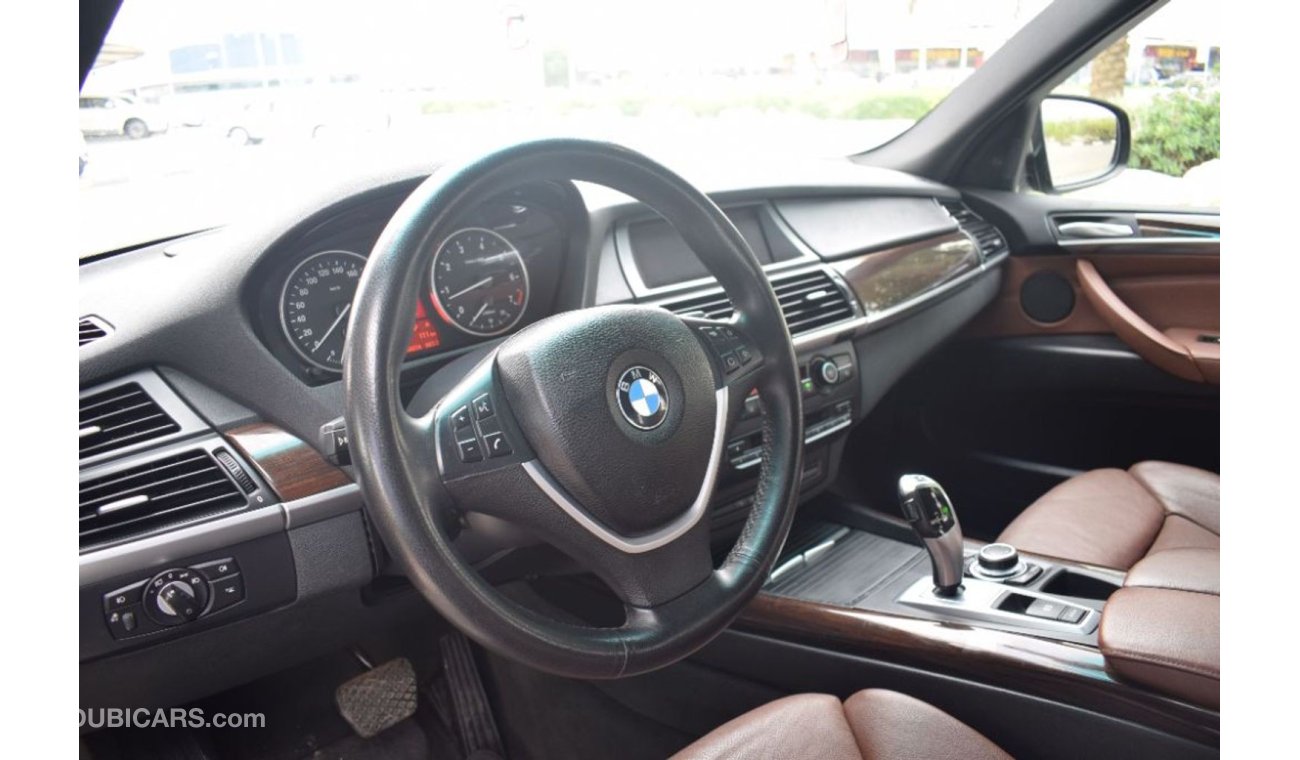 BMW X5 X DRIVE 50i 2011 V8 GCC SPECS