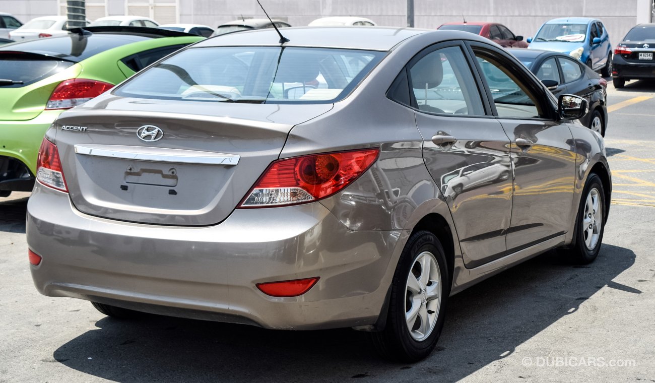 Hyundai Accent