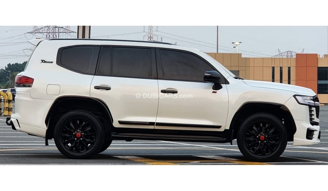 Toyota Land Cruiser GX.R V8 facelifted GR 2023