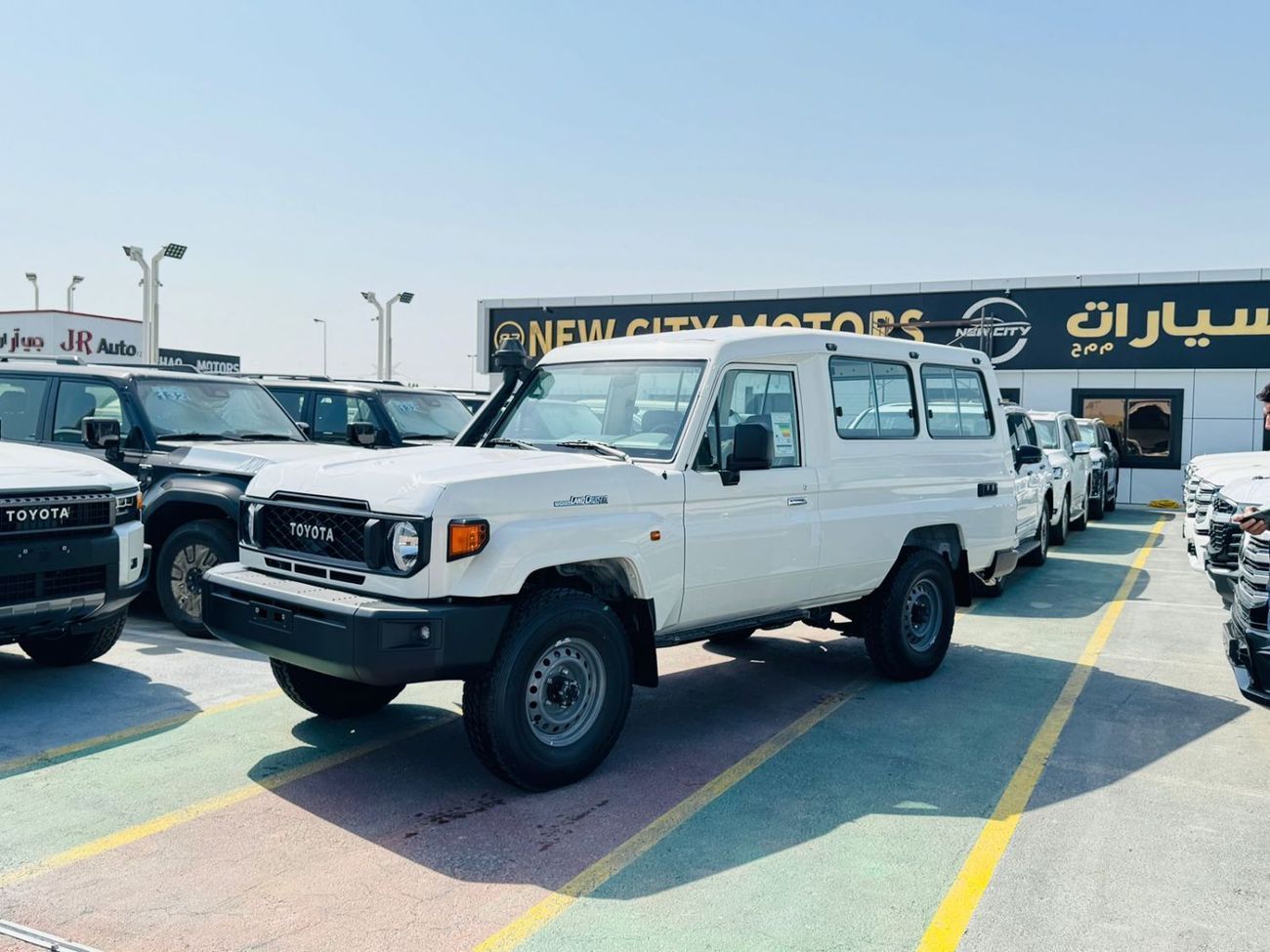 تويوتا لاند كروزر 70 LANDCRUISER 70 SERIES (LC78) 3 DOORS 4.0L PETROL