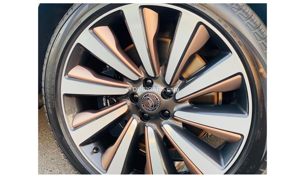 لاند روفر رينج روفر GCC SPEC UNDER WARRANTY AND SERVICE CONTRACT