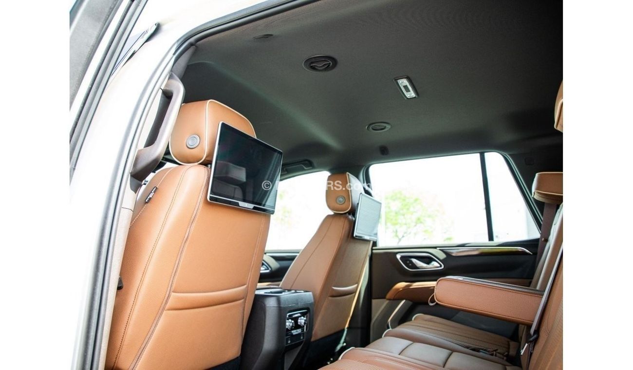 GMC Yukon SLE /GCC/3Years Warranty. Local Registration +5%