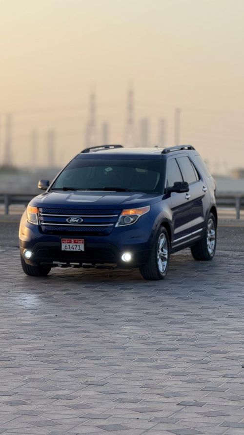 Ford Explorer Sport Trac فورد اكسبلورر LIMITED موديل : 2013 المطلوب 20,000 درهم  مواصفات خليجيه  ، 6 سلندر ، 7 مقاعد ، شاشة  