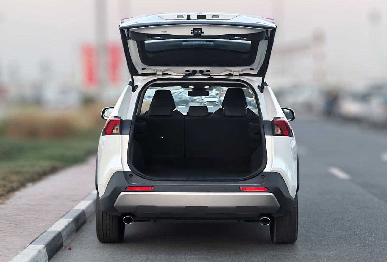 تويوتا راف ٤