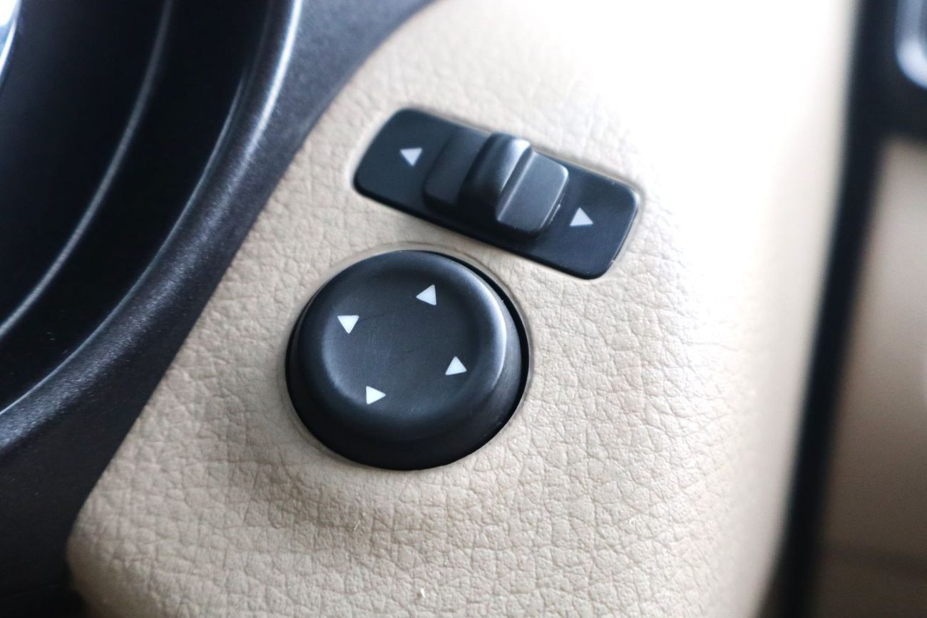 Nissan XTrail S 2.5L (169 HP) FWD (7 Seater)