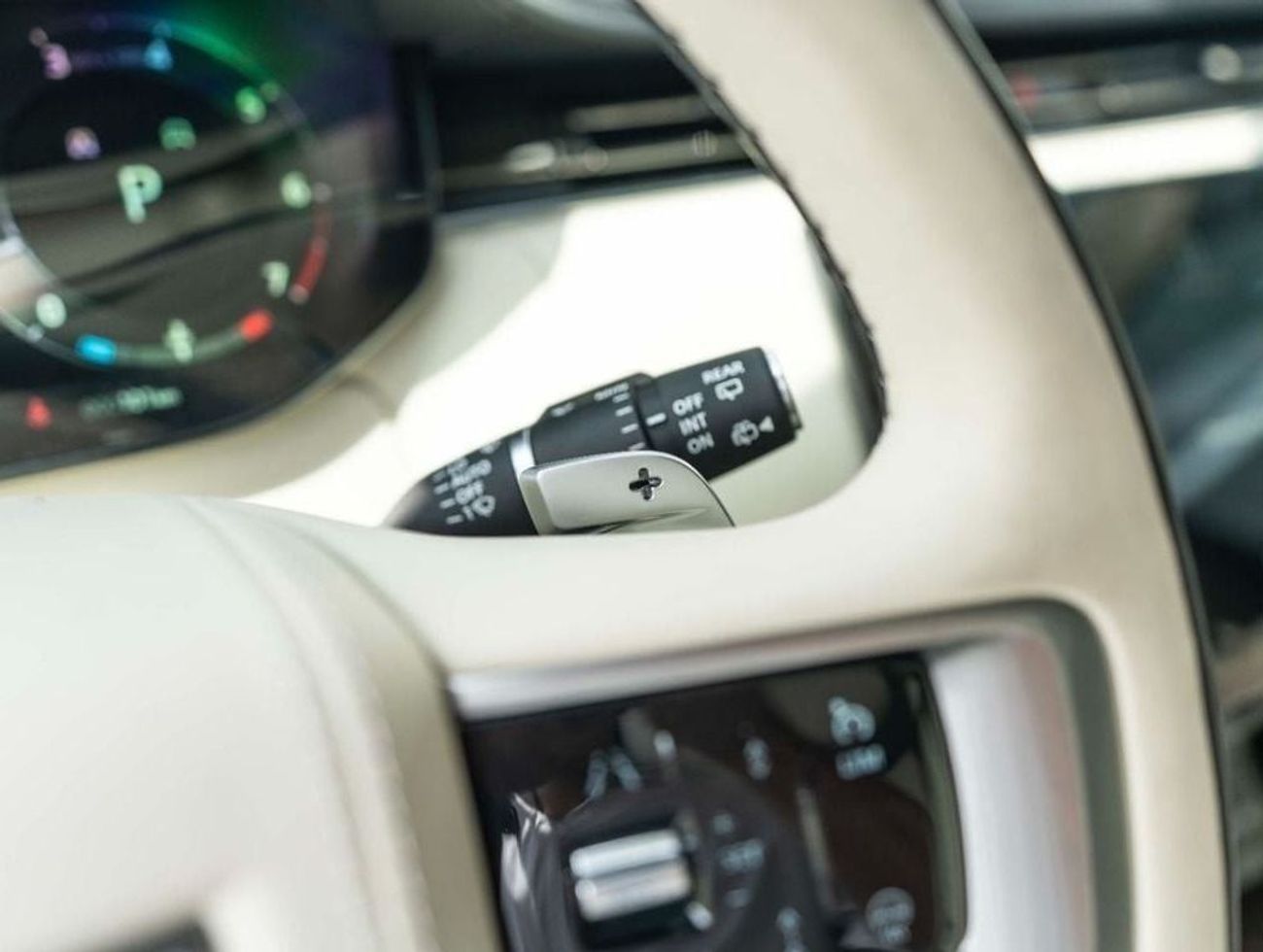 لاند روفر رينج روفر Autobiography P530 4.4L