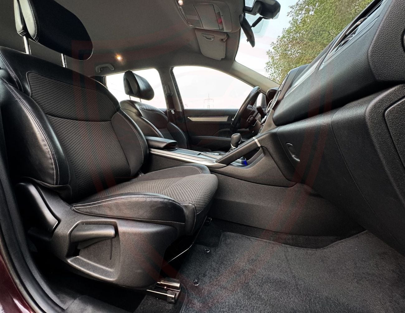 Renault Koleos SE Renault Koleos | 2.5 L | 2024 | GCC | Accident-Free | In Excellent Condition | 1042 P.M