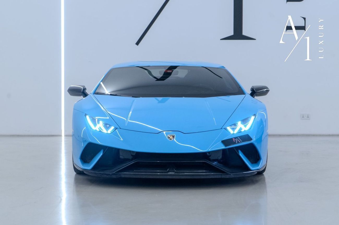 Lamborghini Huracan Performante 5.2L V10 (460 HP) 2018 Lamborghini Huracan, Warranty, Full Lamborghini Service History,