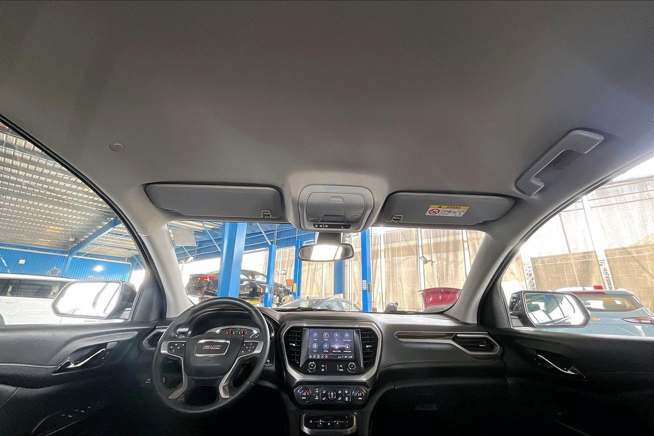 جي أم سي أكاديا AT4 | National Day Celebration | شامل الضمان | 0 ﺪﻔﻋﺓ ﺃﻮﻟﻯ