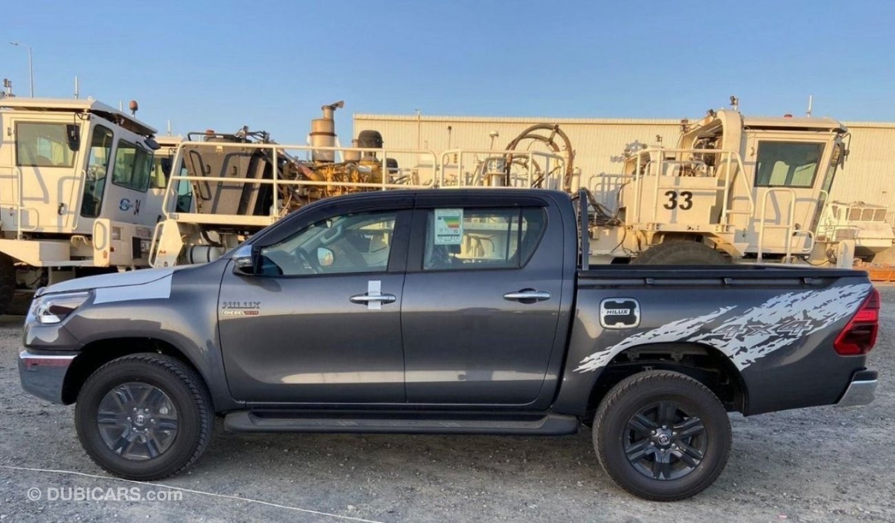 تويوتا هيلوكس HILUX DC DIESEL 2.4L 4x4 6AT AVL IN COLORS