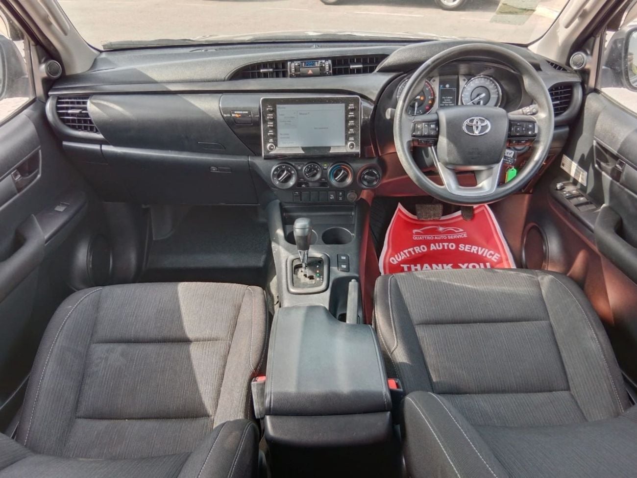 تويوتا هيلوكس TOYOTA HILUX PICK UP RIGHT HAND DRIVE (PM1413)