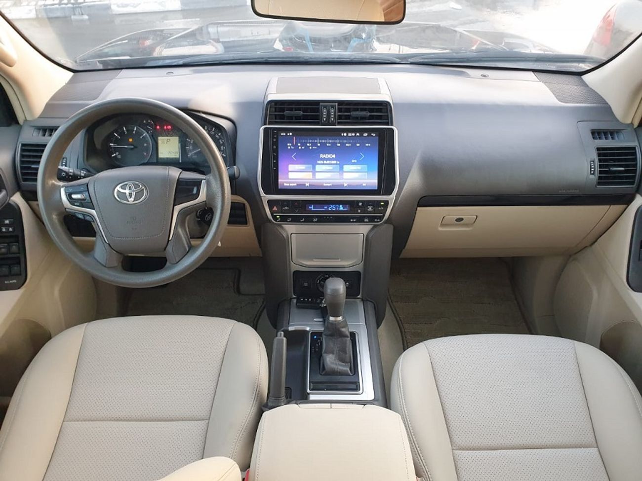 Toyota Prado 2.7L - TXL - 4X4 - PETROL