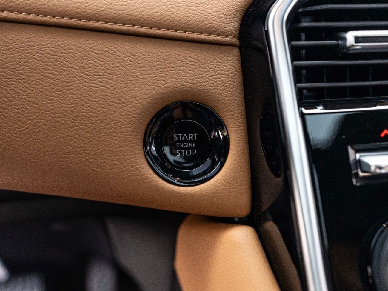 نيسان باترول SE Titanium