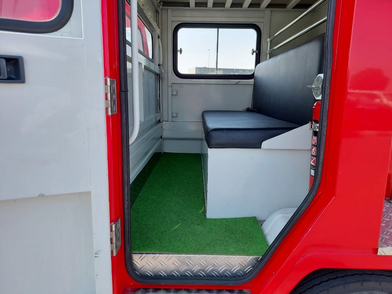 تويوتا داينا TOYOTA DYNA TRUCK RHD 1996 MODEL 3.5 L DIESEL MANUAL(PM05103)