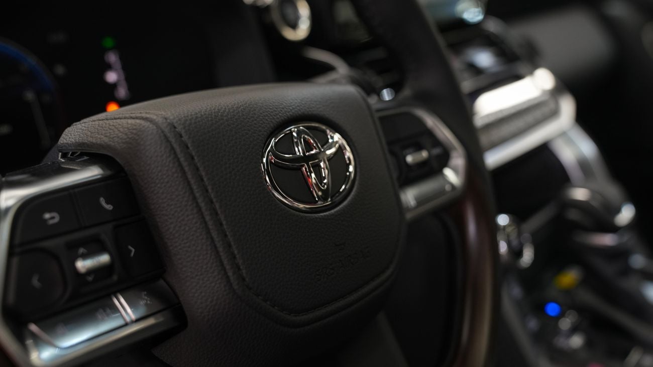 Toyota Land Cruiser GXR