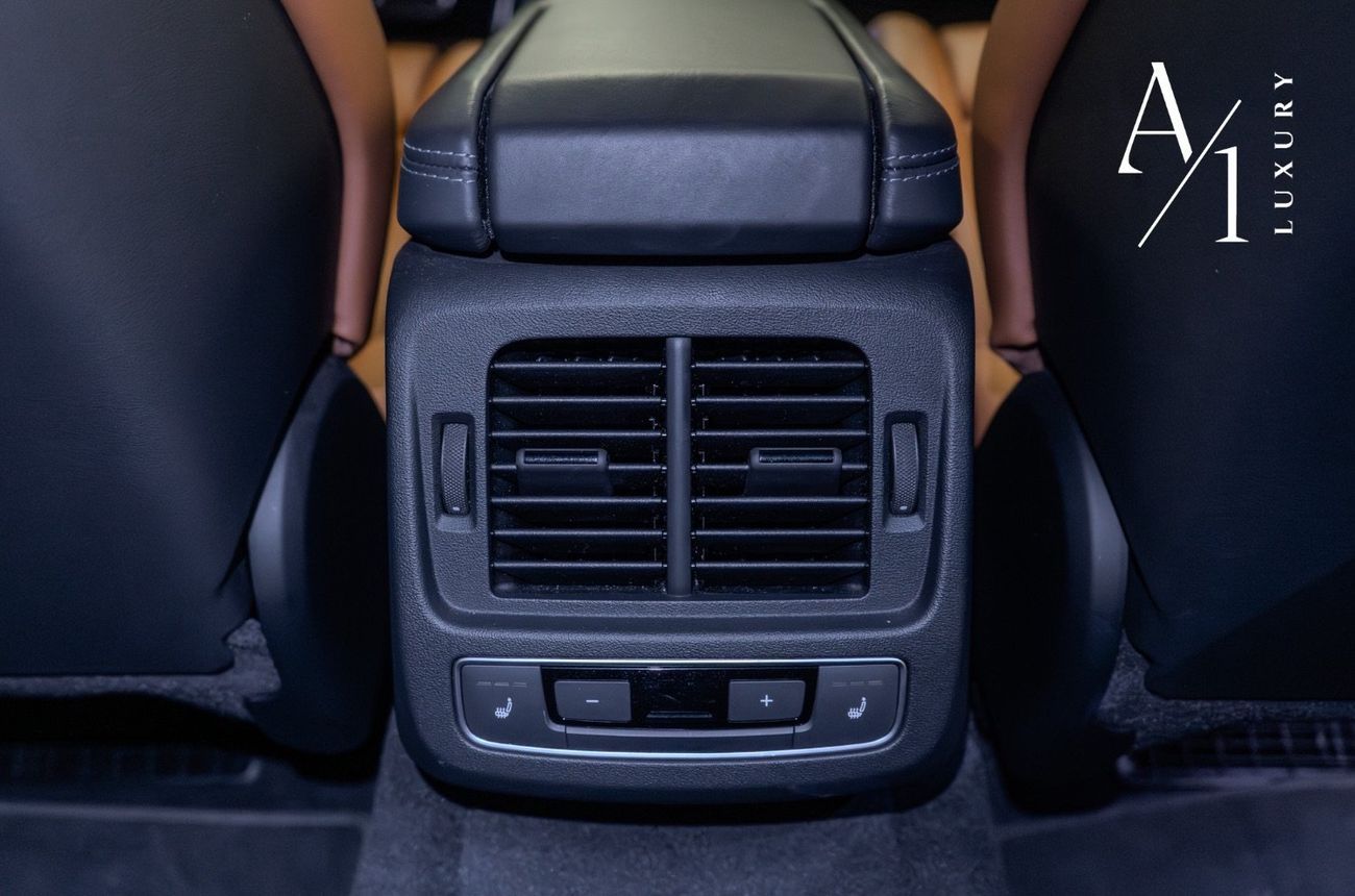 Audi RS etron GT 2023 Audi RS Etron GT, With Warranty &amp; Service Contract, Carbon Package, Fully Loaded, GCC Spec