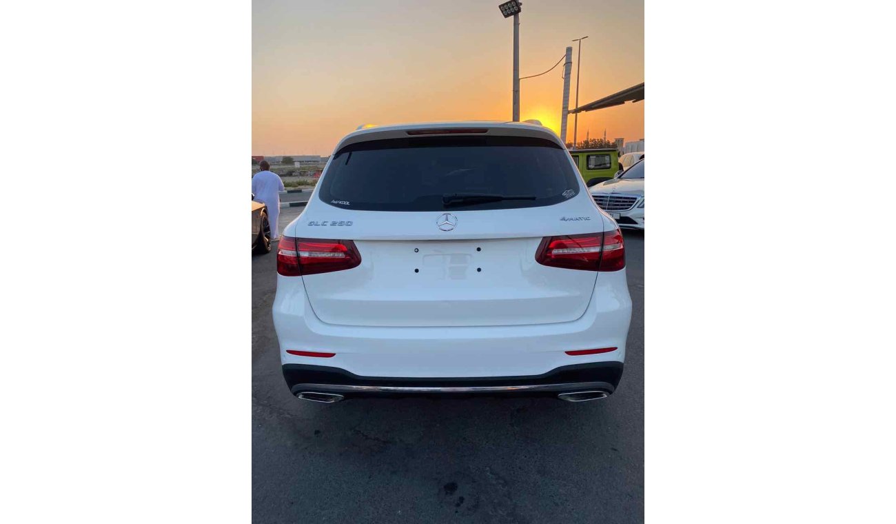 Mercedes-Benz GLC 250 //2018// MERCEDES GLC250 //AMG// GCC ORIGINAL PAINT