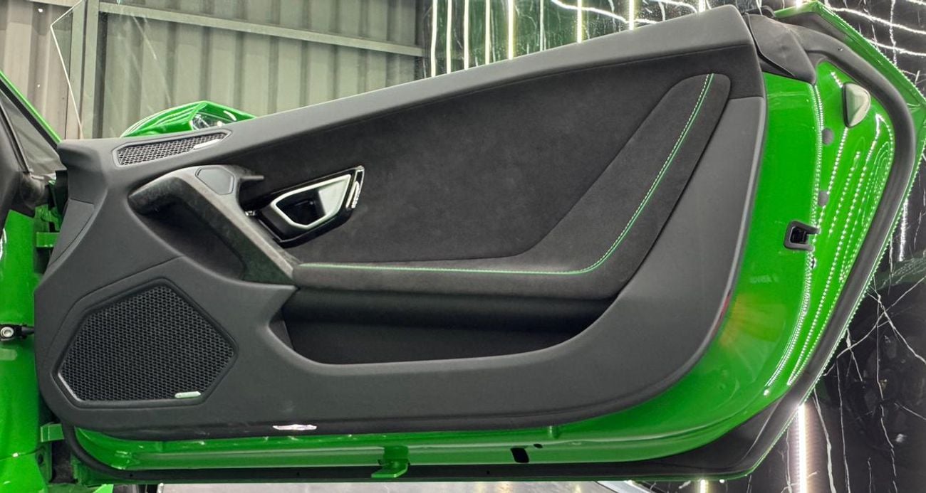 Lamborghini Huracan EVO Coupe