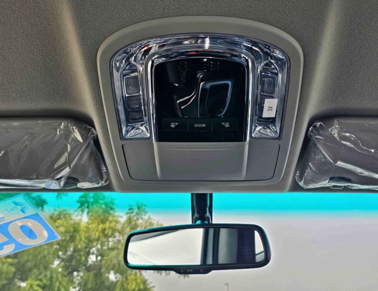 Toyota Fortuner SR5 ADVENTURE / 4.0L V6 PETROL / FRONT PWR SEATS / PUSH START / DIFF LOCK AUTO A/C (CODE # F6HA)