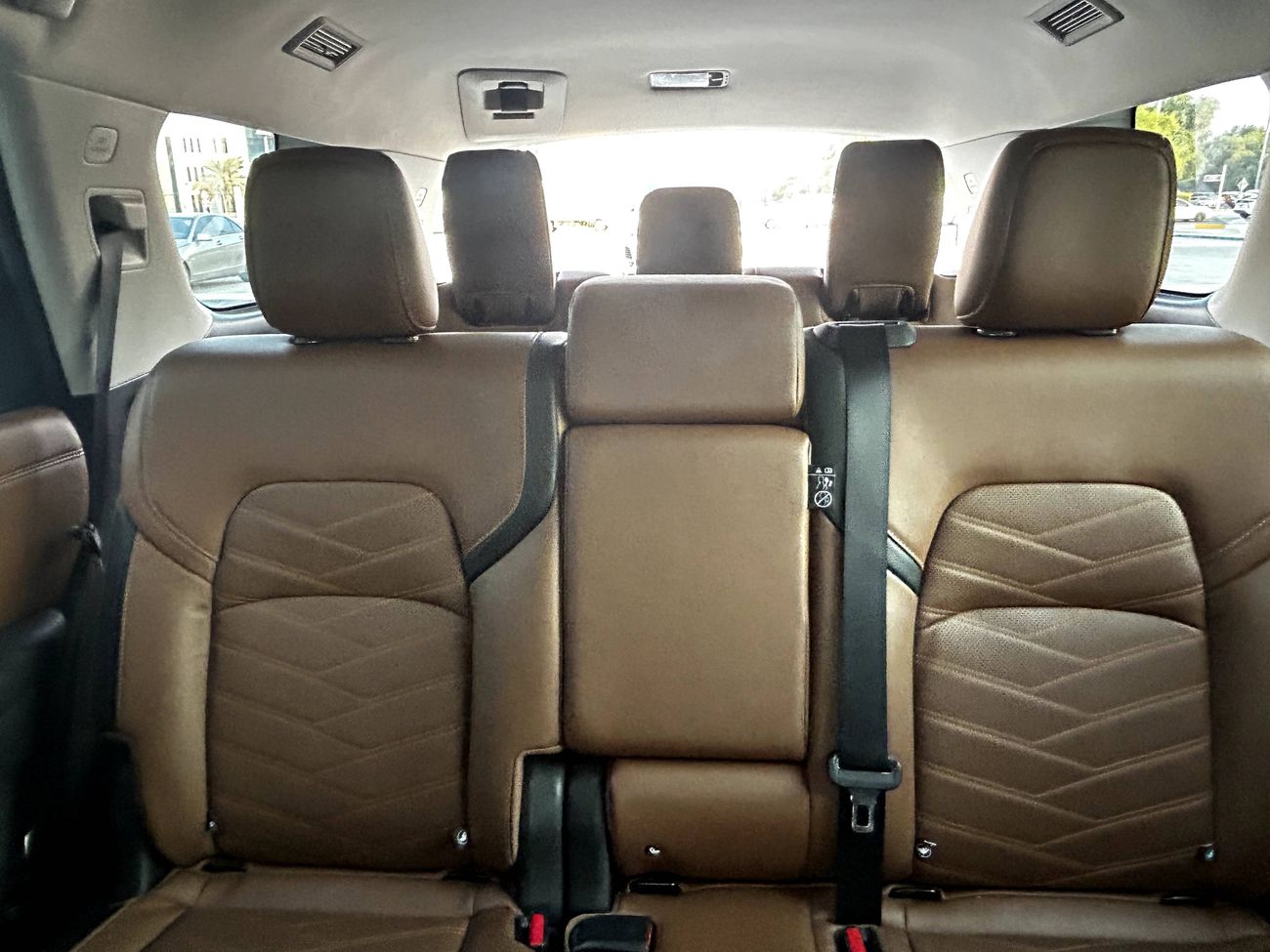 نيسان باثفايندر SL 3.5L (7 Seater)