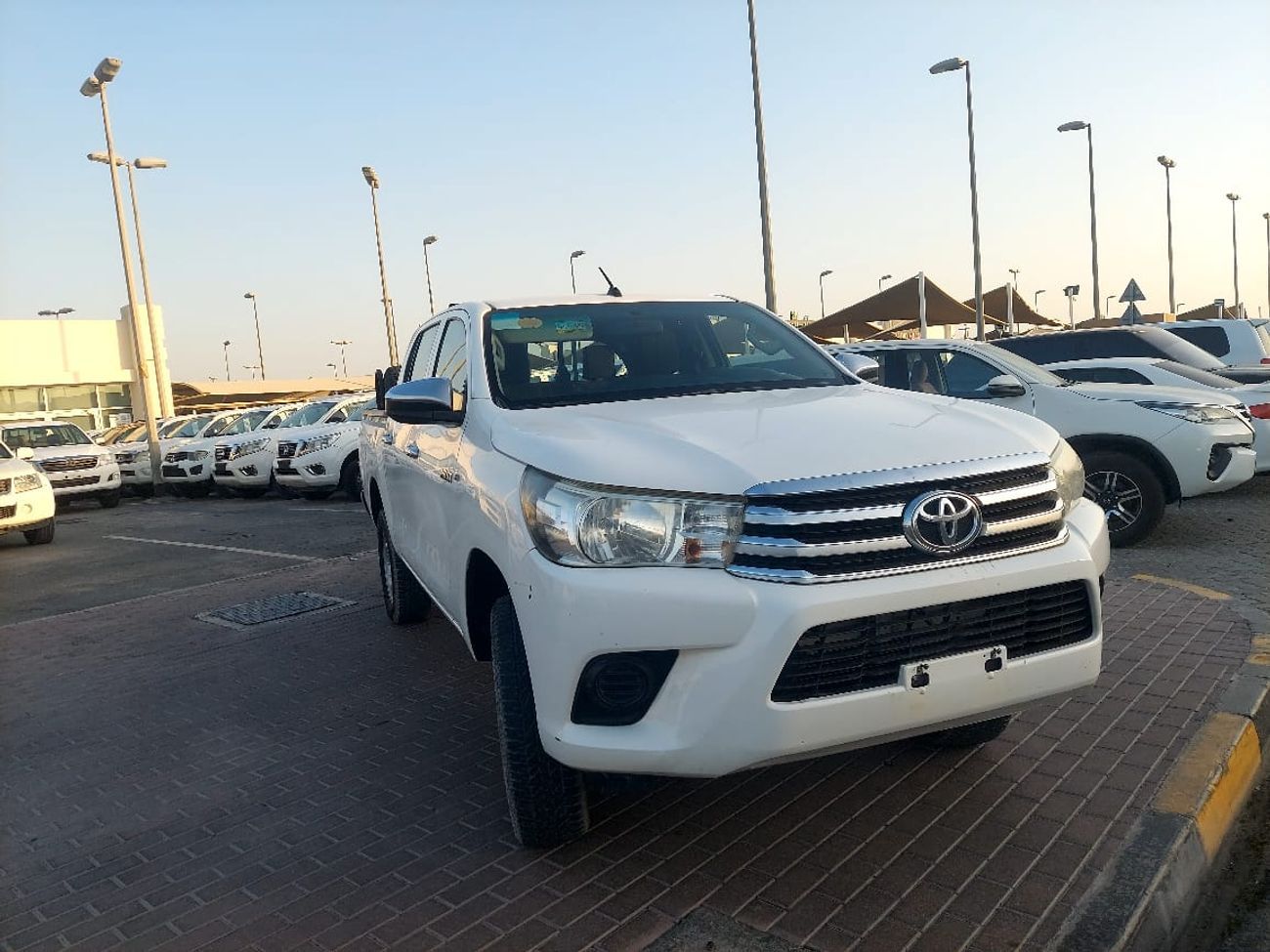 تويوتا هيلوكس DC 4WD 2.4L DIESEL MANUAL TRANSMISSION