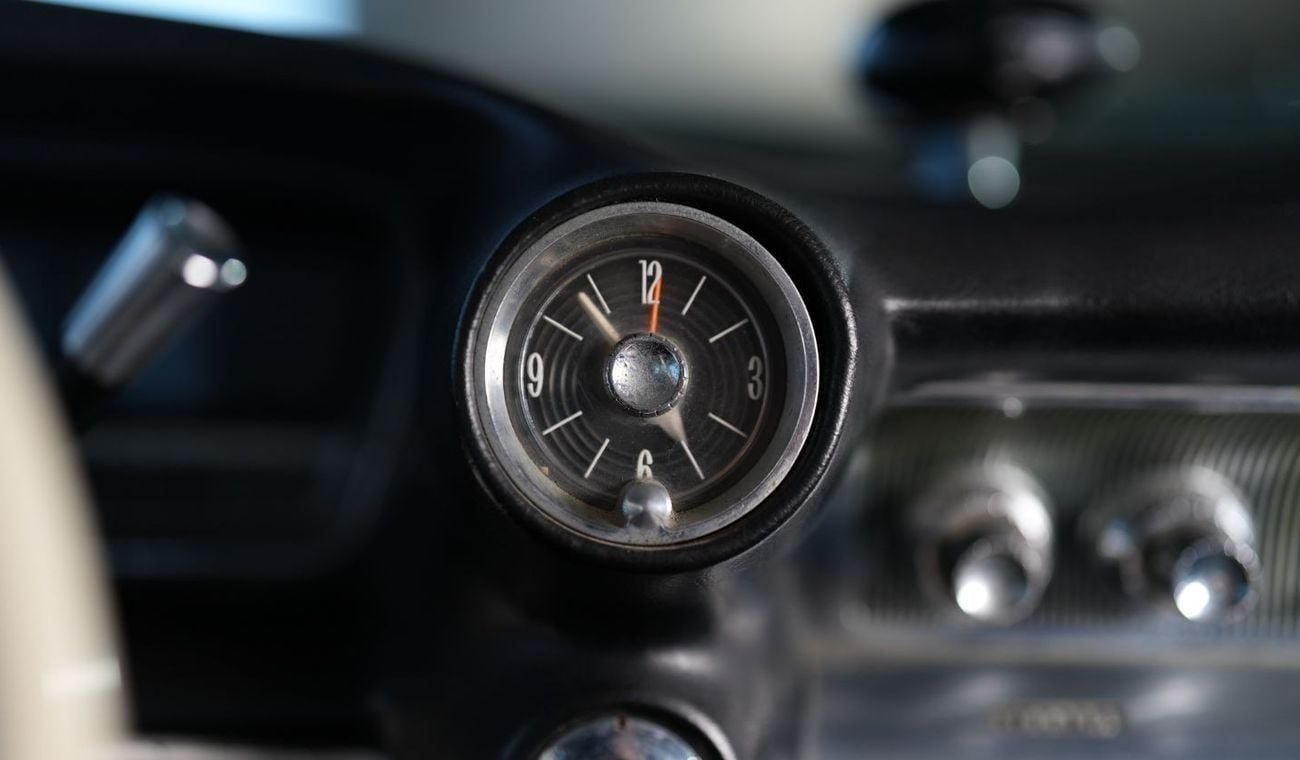 كاديلاك دي فيل كوبيه Original interior