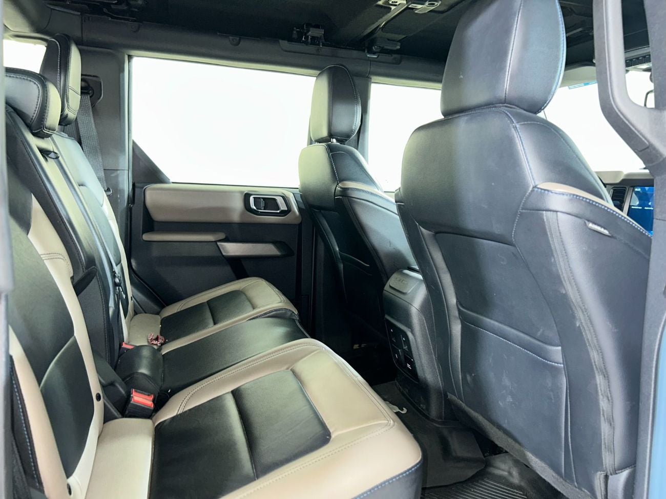 Ford Bronco WILDTRAK /B4D4622 / AL TAYER MOTORS /AL QOUZ SHOWROOM