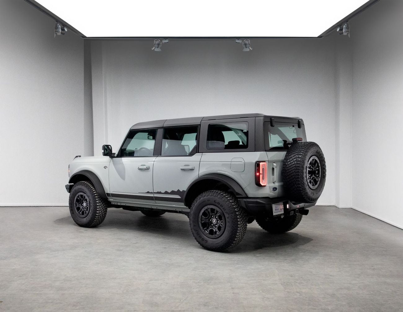 Ford Bronco Wildtrak 2.7L (5 Seater)