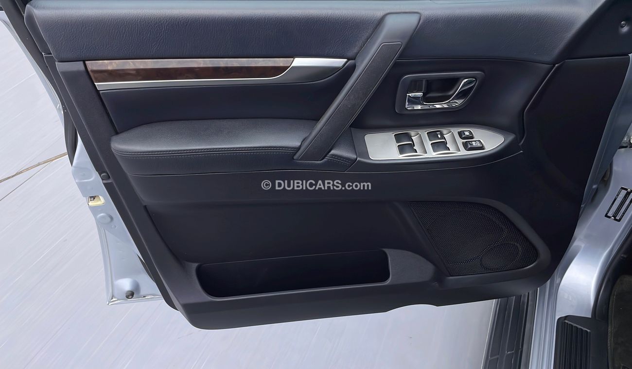 ميتسوبيشي باجيرو GLS HIGHLINE 3.5 | +مع الضمان | كمان تم فحص ١٥٠