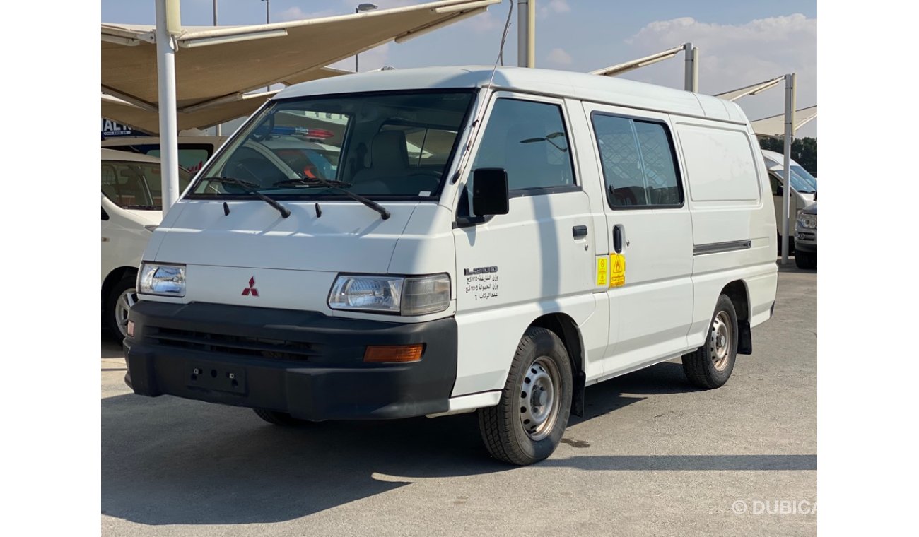 Mitsubishi L300 2014 Panel Van 6 Seats Ref#654