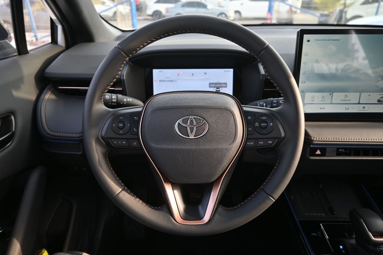 Toyota Frontlander Luxury 2.0L Hybrid, Model 2026, Color White