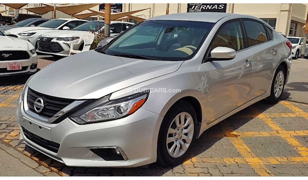 نيسان ألتيما