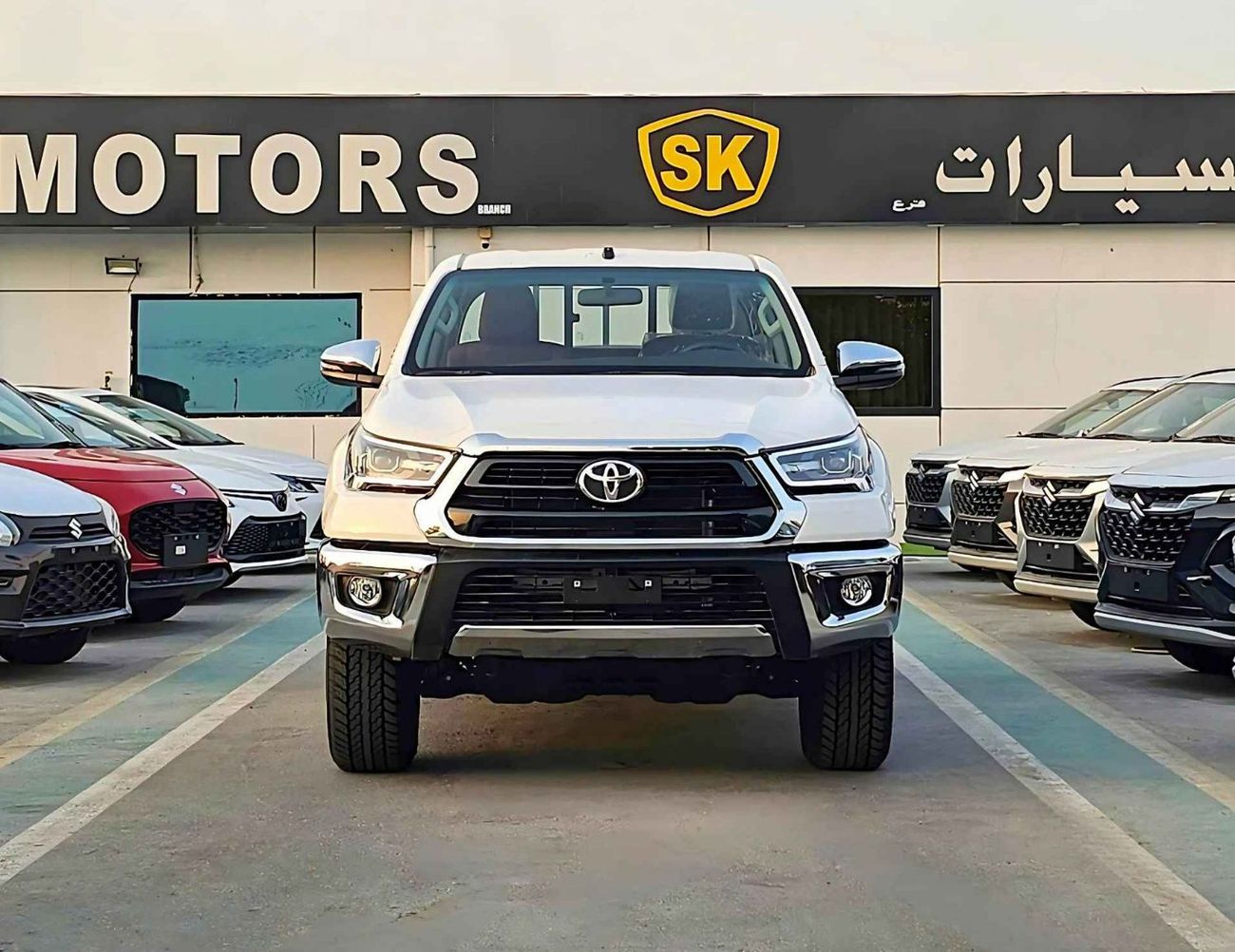 تويوتا هيلوكس SR5 WIDE BODY DOUBLE CABIN/2.7L PETROL A/T/PUSH START/ AUTO & DUAL AC/ ALLOY WHEEL/CODE#HP27SR5AK