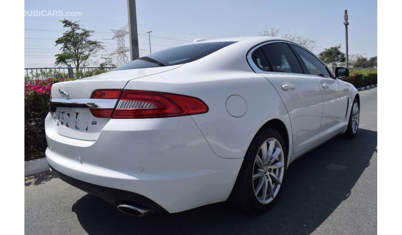 Jaguar XF LUXURY 2012 V8 GCC SPECS