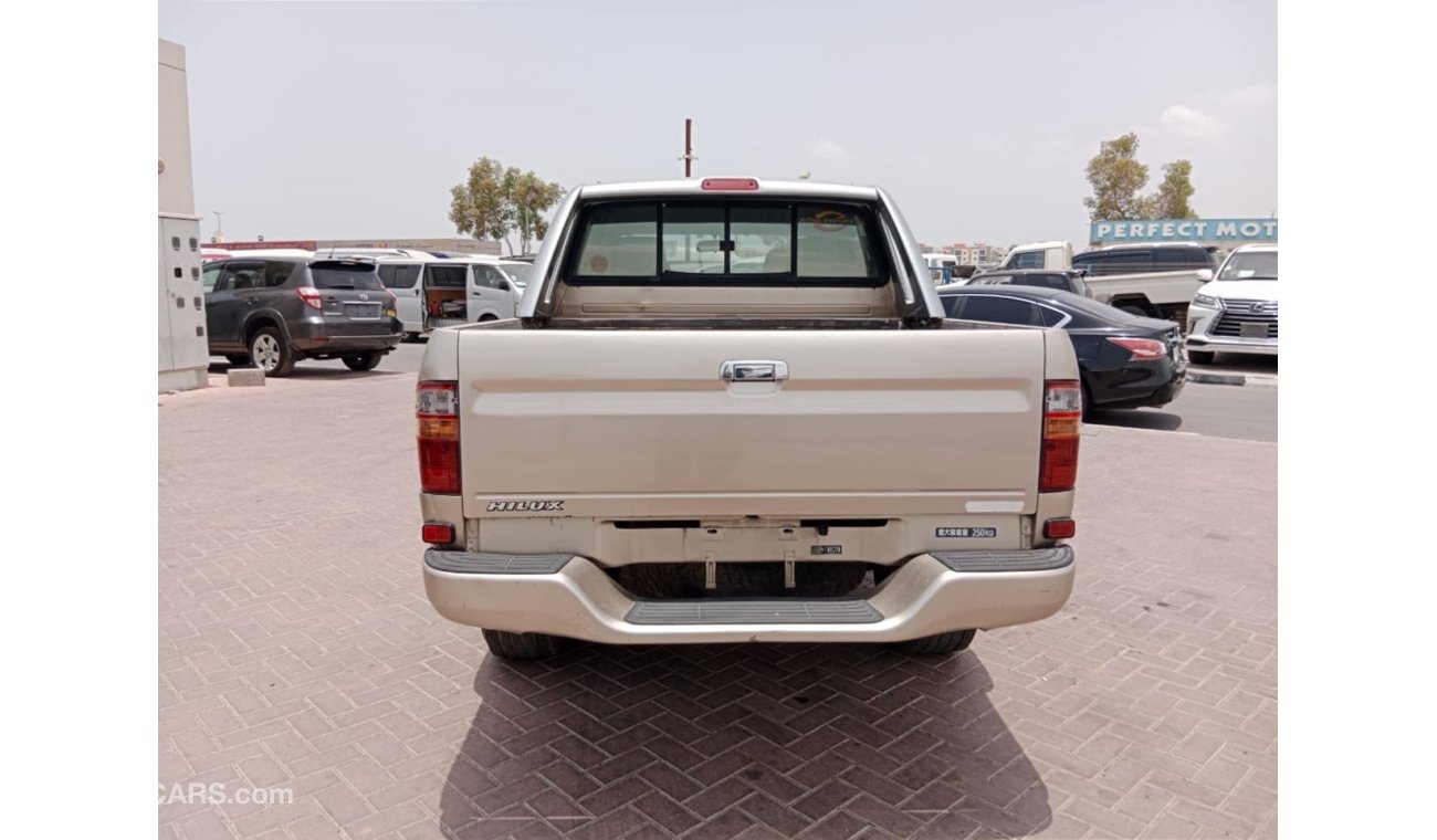 تويوتا هيلوكس TOYOTA HILUX PICK UP RIGHT HAND DRIVE (PM1514)