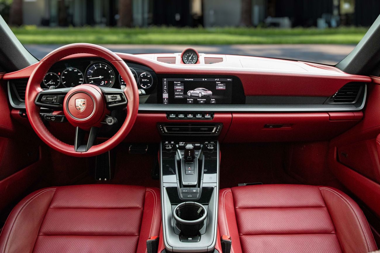 بورش 911 911 Carrera S | 9,400 P.M | 0% Downpayment | 03/2027 Porsche Warranty!