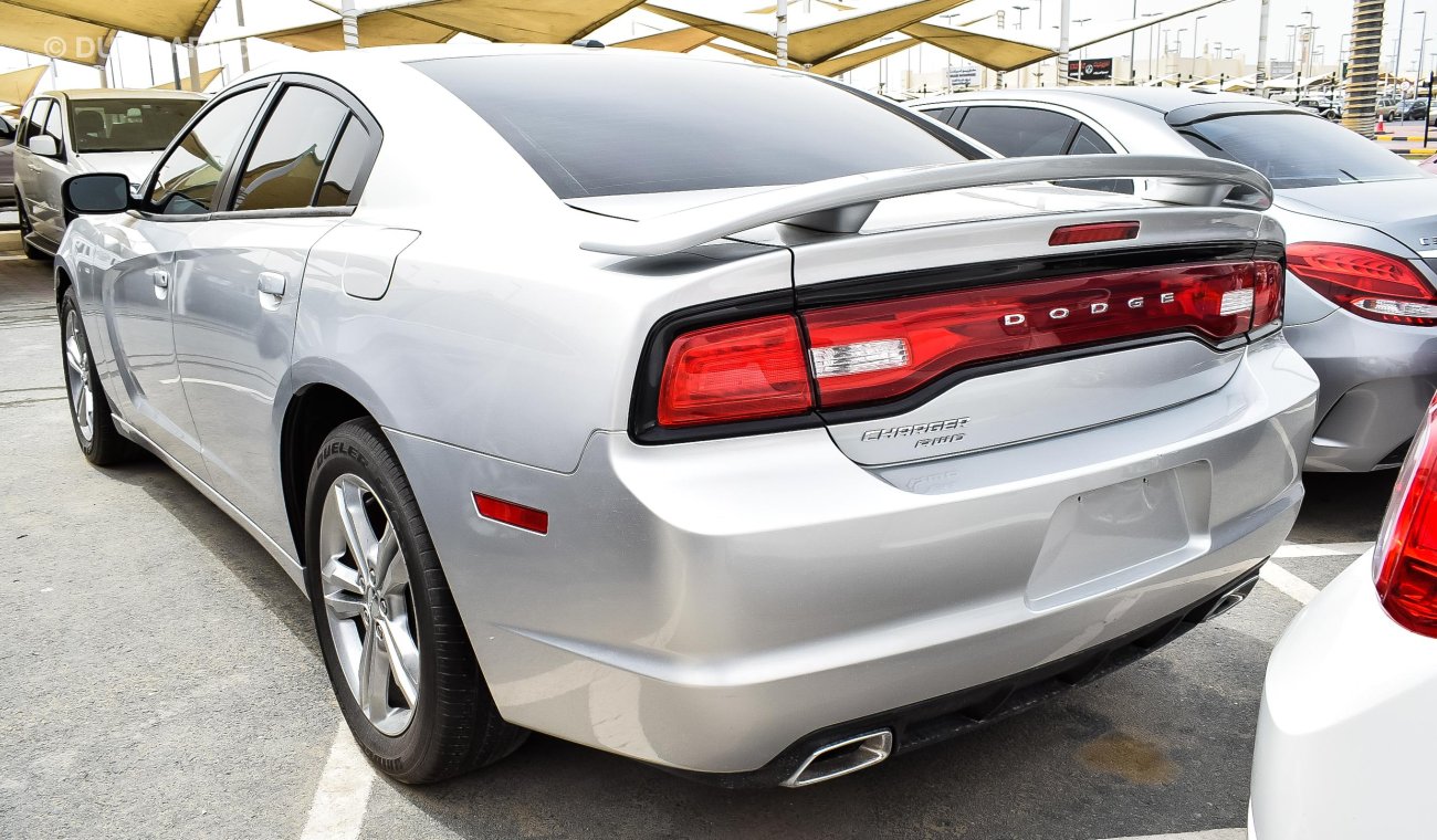 Dodge Charger AWD