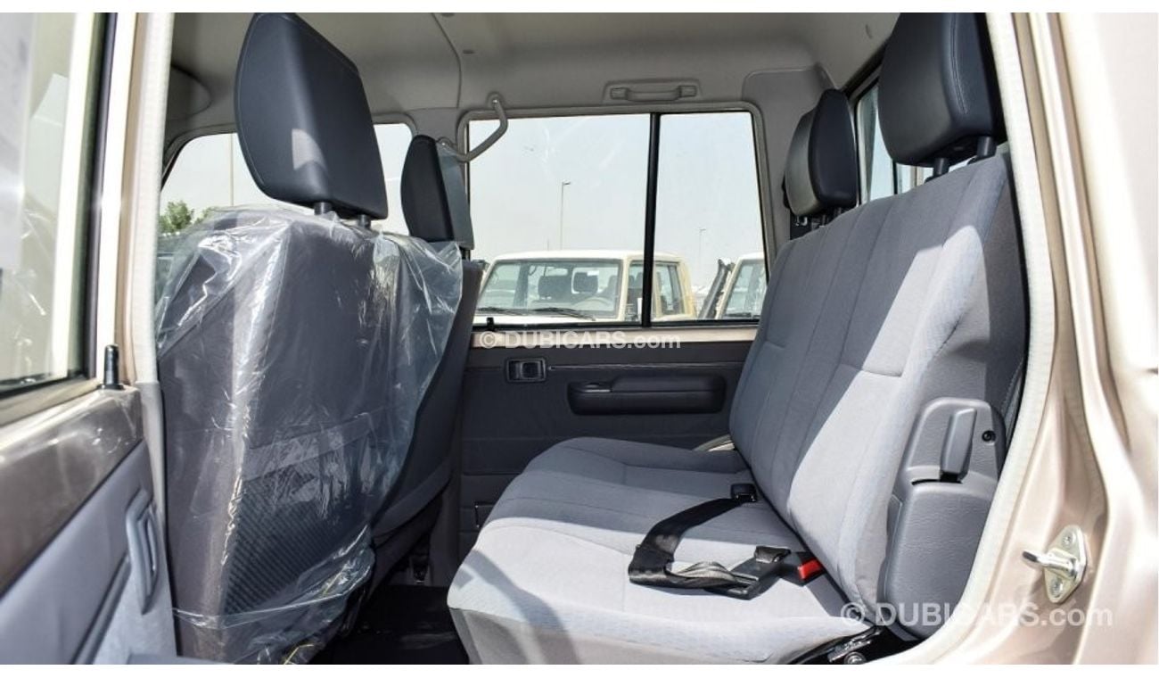 Toyota Land Cruiser Pick Up LX V6 4WD تويوتا لاندكروزر بيك اب