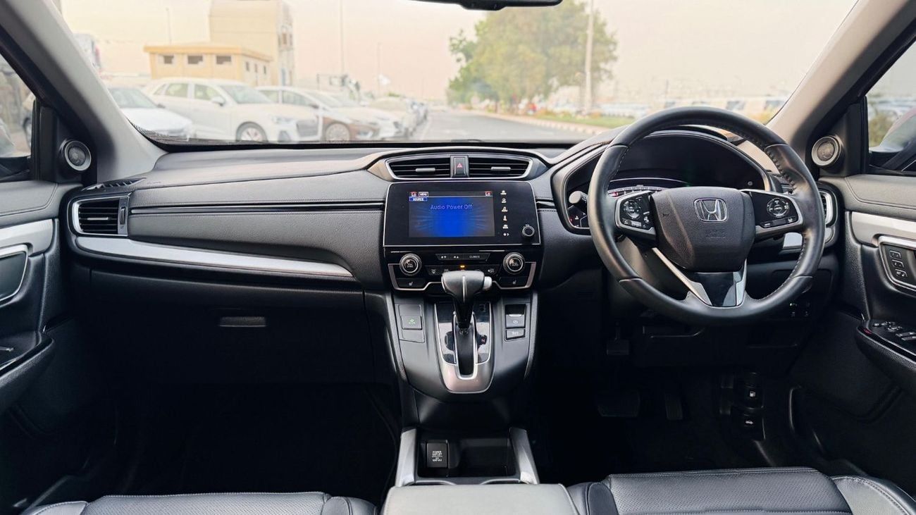 Honda CRV 1.5L PETROL ENGINE | AWD | RHD | PANORAMIC SUNROOF | AUTOMATIC SUNROOF | LEATHER SEATS