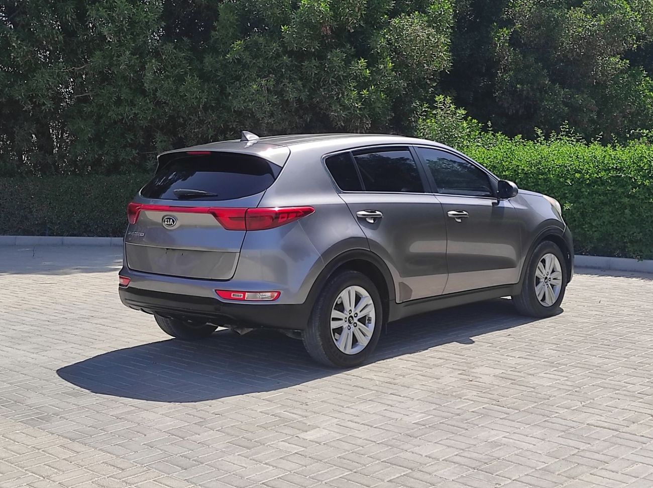 Kia Sportage EX 2.0L (165 HP) AWD Kia Sportage 2018 usa V4 2.0 AWD full automatic