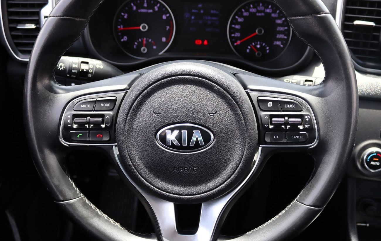 كيا سبورتيج EX Top 2.4L