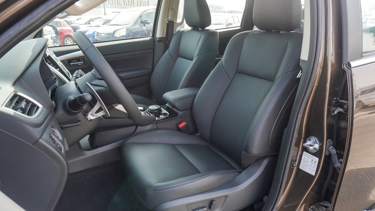 ميتسوبيشي مونتيرو سبورت 3.0L