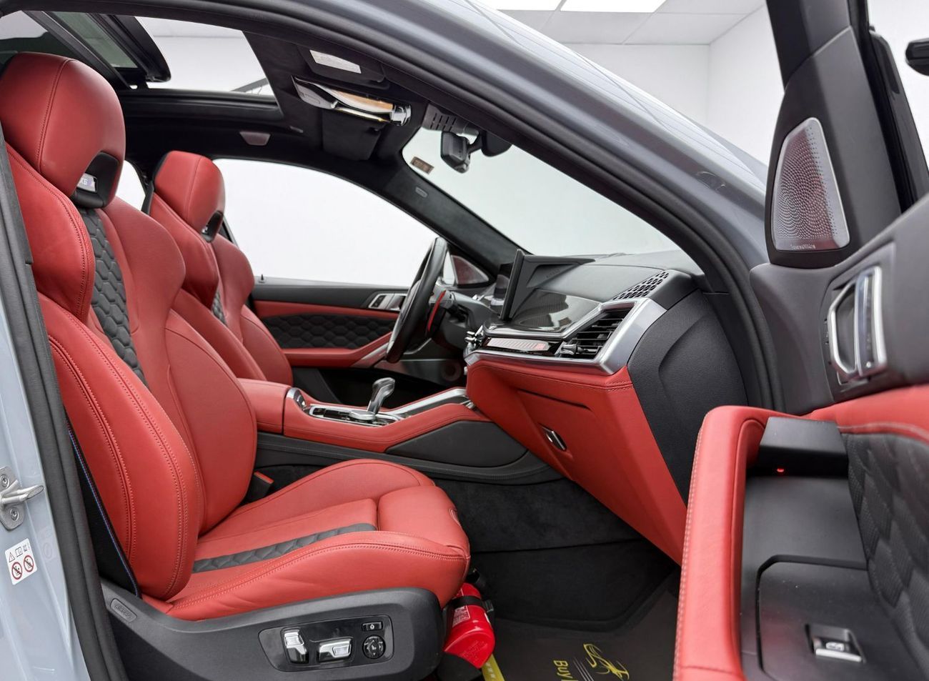 بي أم دبليو X6 M 2024 BMW X6 M Competition, 2028 Warranty & Service Package, Full Service History, GCC